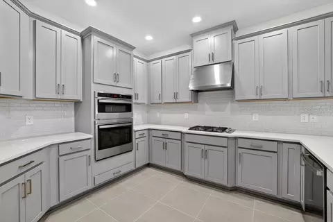 13505 Commons Ave, Parrish, FL 34219 photo 4