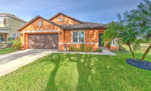 7352 Bridgeview Dr, Wesley Chapel, FL 33545