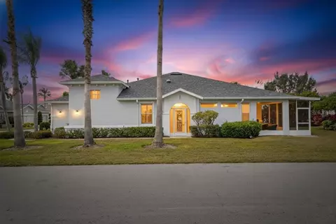 1257 Lyndhurst Greens Dr, Sun City Center, FL 33573