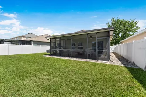 Exterior - 2849 Maple Brook Loop, Lutz, FL 33558 photo 10 of 13