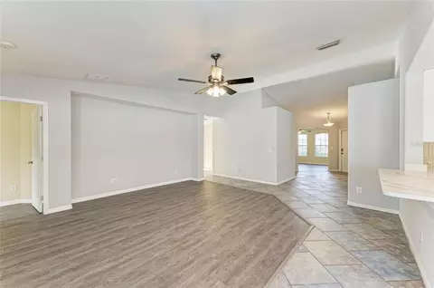 Living - 11611 Summit Rock Ct, Parrish, FL 34219 photo 2 of 10