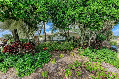 View/Area - 11611 Summit Rock Ct, Parrish, FL 34219 photo 6 of 8
