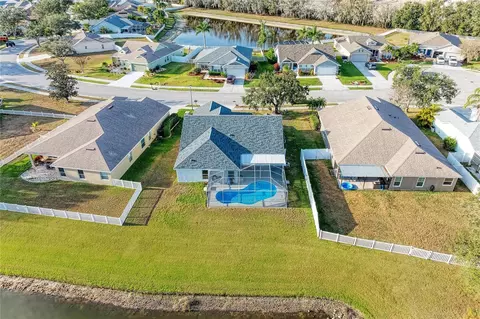 View/Area - 11611 Summit Rock Ct, Parrish, FL 34219 photo 4 of 8