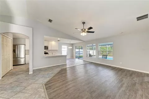Living - 11611 Summit Rock Ct, Parrish, FL 34219 photo 4 of 10