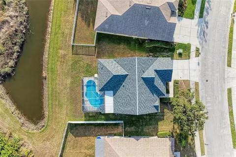 View/Area - 11611 Summit Rock Ct, Parrish, FL 34219 photo 5 of 8