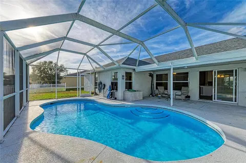 Exterior - 11611 Summit Rock Ct, Parrish, FL 34219 photo 10 of 16