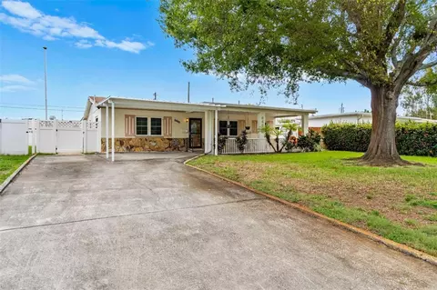 6489 34th Ter N, Saint Petersburg, FL 33710