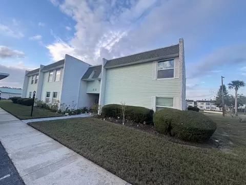 5431 Palm Dr, New Port Richey, FL 34652