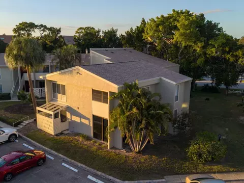 622 Windrush Bay Dr #BLDG K, Tarpon Springs, FL 34689