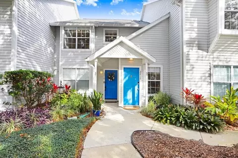 3212 Valley Oaks Dr #3212, Tampa, FL 33618