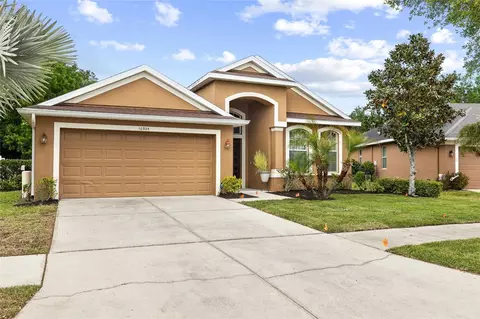 Exterior - 10925 Rockledge View Dr, Riverview, FL 33579 photo 2 of 8