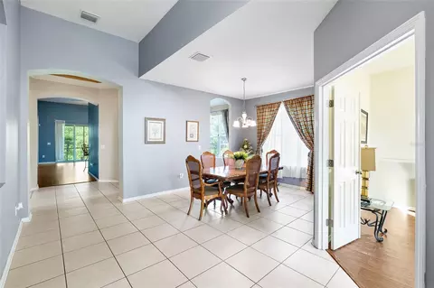 Entry Way - 10925 Rockledge View Dr, Riverview, FL 33579 photo 2 of 4