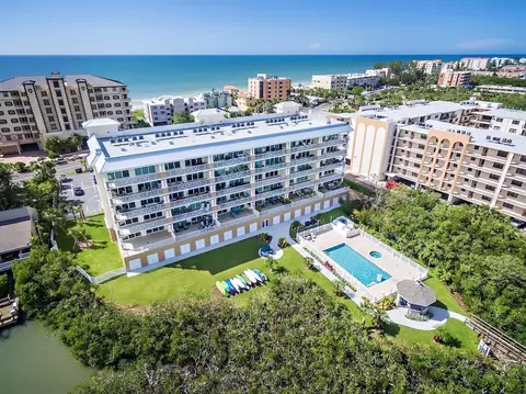 19519 Gulf Blvd #206, Indian Shores, FL 33785