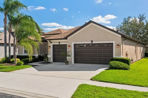 1430 Beaconsfield Dr, Wesley Chapel, FL 33543