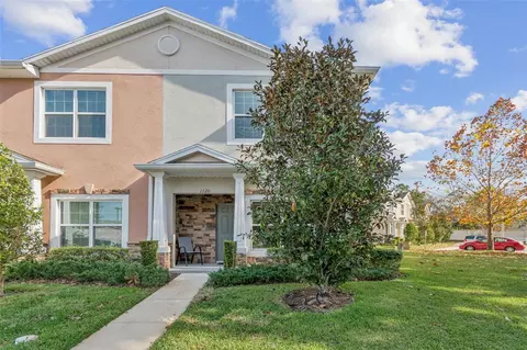 1120 Hillhurst Dr, Wesley Chapel, FL 33543