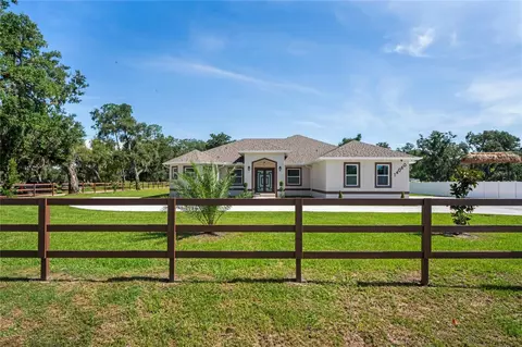 14060 Sydney Rd, Dover, FL 33527