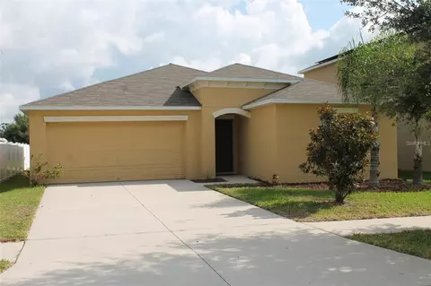 10633 Standing Stone Dr, Wimauma, FL 33598