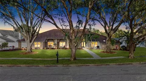 17917 Clear Lake Dr, Lutz, FL 33548