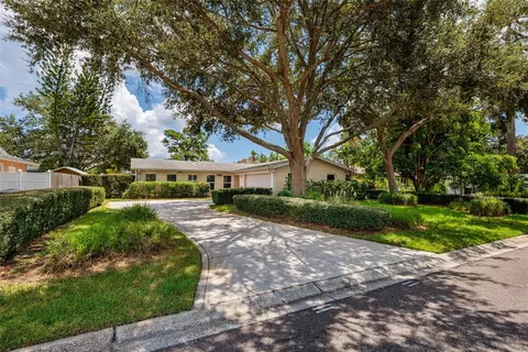 7501 21st St N, Saint Petersburg, FL 33702