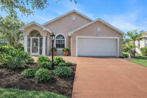 1135 Millbrook Cir, Bradenton, FL 34212
