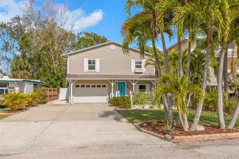 350 Kentucky Ave, Crystal Beach, FL 34681