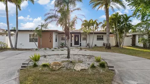 504 Driftwood Dr E, Palm Harbor, FL 34683