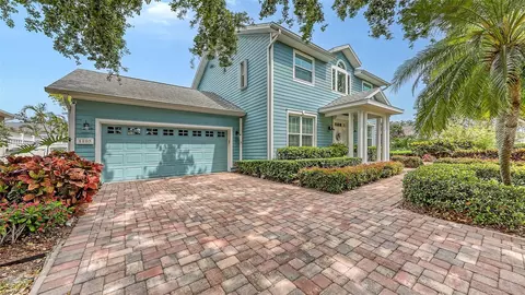 1105 92nd St NW, Bradenton, FL 34209