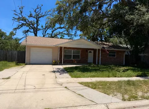 11102 28th St, Tampa, FL 33612