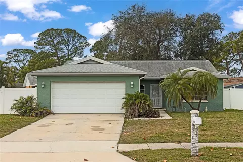 6803 123rd Ave, Largo, FL 33773