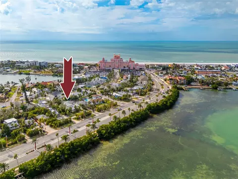 3312 E Maritana Dr, Saint Pete Beach, FL 33706