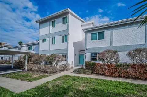 1451 Gulf Blvd #207, Clearwater Beach, FL 33767
