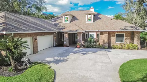 133 Barrington Dr, Brandon, FL 33511
