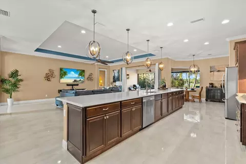 Kitchen - 15906 39th Gln E, Parrish, FL 34219 photo 2 of 7