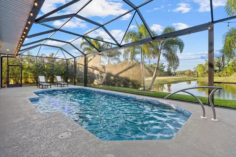 Exterior - 15906 39th Gln E, Parrish, FL 34219 photo 16 of 25