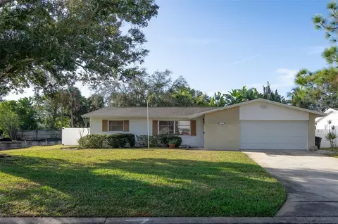 1760 Georgia Ave NE, Saint Petersburg, FL 33703