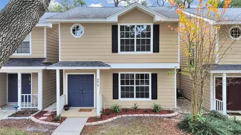 2415 Gun Flint Trl, Palm Harbor, FL 34683