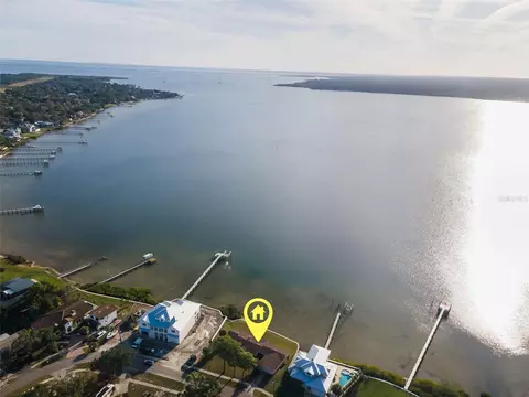 116 Shore Drive Pl, Oldsmar, FL 34677