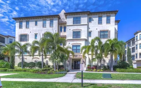 5715 Yeats Manor Dr #302, Tampa, FL 33616