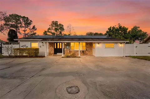 5017 Stolls Ave, Tampa, FL 33615