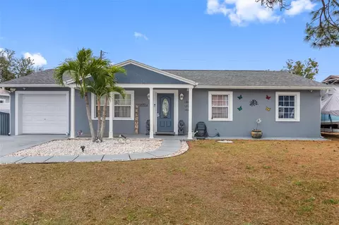 6419 Ambassador Dr, Tampa, FL 33615