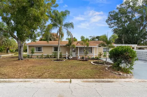 755 43rd St N, Saint Petersburg, FL 33713