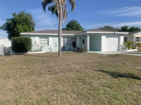 6483 43rd Ave N, Kenneth City, FL 33709