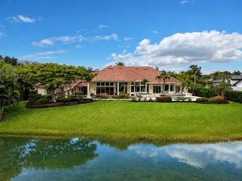 6320 Burnham Rd, Naples, FL 34119