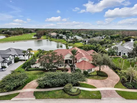 6320 Burnham Rd, Naples, FL 34119