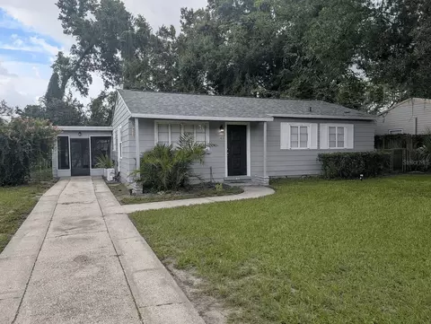 303 E Hydrangia St, Tampa, FL 33612