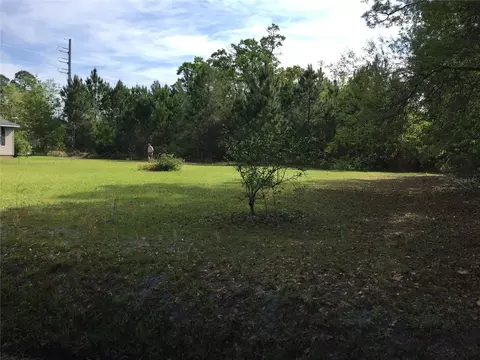 18 Th, Apalachicola, FL 32320