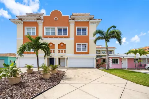 146 175th Terrace Dr E, Redington Shores, FL 33708