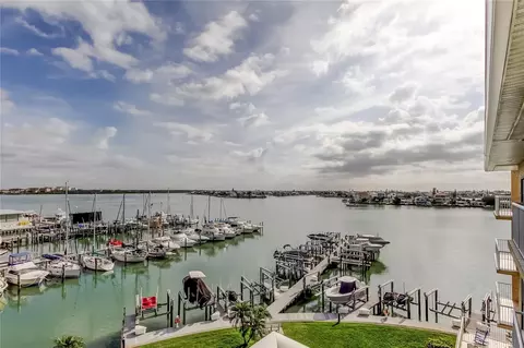 425 150th Ave #2504, Madeira Beach, FL 33708