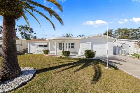 4817 Calais Dr, Holiday, FL 34690