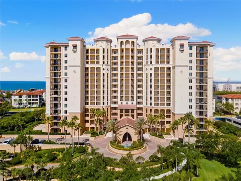 5823 Bowen Daniel Dr #906, Tampa, FL 33616